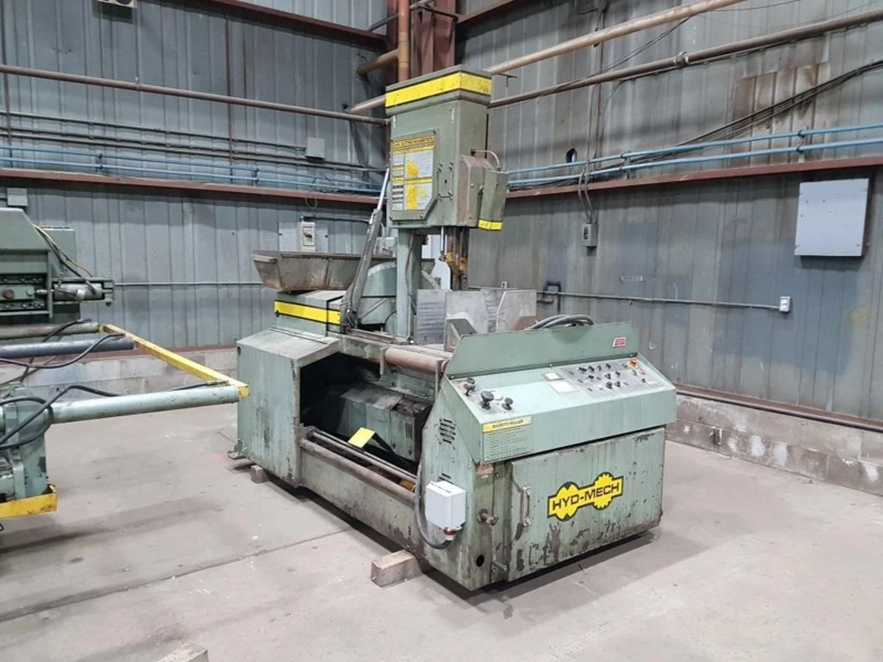 1998 Hyd-Mech V-18 Verticle Band Saw Photo